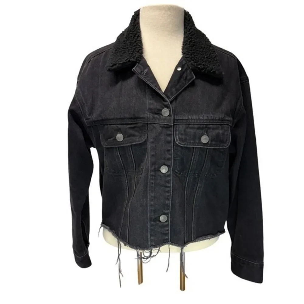 Abercrombie & Fitch Black Denim Sherpa Lined Trucker Jacket Womens Size M Cotton